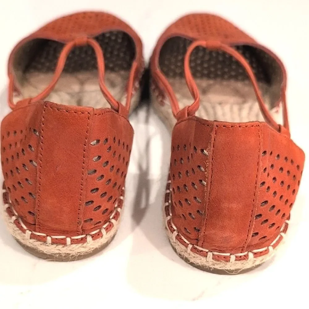 Eileen Fisher Lee 2 Perforated Tumbled Nubuck Leather Espadrille Flats in Chili